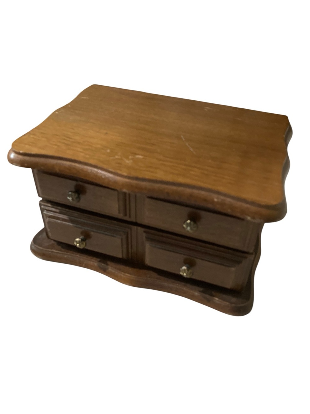 Avon Decorator's Jewelry Chest in Warm Brown 1978